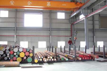 冲压10毫米厚钢板用什么模具钢